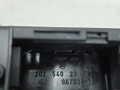 пластик Mercedes-Benz A-Класс W176 2013, 2.0 л., M 270.920, бензин, робот, серый, хетчбэк 5 дв., передний привод, правый руль, A1766800306 - фото №8