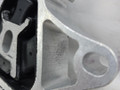 подушка крепления КПП Mercedes-Benz A-Класс W176 2013, 2.0 л., M 270.920, бензин, робот, серый, хетчбэк 5 дв., передний привод, правый руль, A2462400809 - фото №6