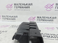 крышка аккумулятора Mercedes-Benz A-Класс W176 2013, 2.0 л., M 270.920, бензин, робот, серый, хетчбэк 5 дв., передний привод, правый руль, A2465410405 - фото №7