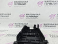 крышка блока предохранителей Mercedes-Benz A-Класс W176 2013, 2.0 л., M 270.920, бензин, робот, серый, хетчбэк 5 дв., передний привод, правый руль, A2465451440, A2465400140 - фото №5