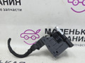 кнопка ручного тормоза (ручника) Volkswagen Passat B8 2015, 1.8 л., CJSA, бензин, робот, 2t/c9x чёрный перламутр, седан, правый руль, 3G0927225 - фото №4