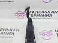 кнопка ручного тормоза (ручника) Volkswagen Passat B8 2015, 1.8 л., CJSA, бензин, робот, 2t/c9x чёрный перламутр, седан, правый руль, 3G0927225 - фото №6