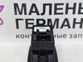 кнопка открытия багажника BMW X1 F48 2017, 2.0 л., B48 A20 B, бензин, АКПП, alpinweiss 3 (300), полный привод, правый руль, 61319299447, 9299447 - фото №3