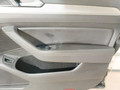 обшивка двери передняя правая Volkswagen Passat B8 2015, 1.8 л., CJSA, бензин, робот, 2t/c9x чёрный перламутр, седан, правый руль, 3G2867012J - фото №24