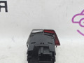 кнопка аварийной сигнализации BMW 5 серия G30/G31 G30 2017, 2.0 л., B48 B20 A, бензин, АКПП, b65 jatoba brown metallic, седан, задний привод, правый руль, 61316993047, 34743201, 6993047 - фото №4