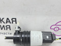 насос (моторчик) омывателя стекла BMW 5 серия G30/G31 G30 2017, 2.0 л., B48 B20 A, бензин, АКПП, b65 jatoba brown metallic, седан, задний привод, правый руль, 67127298309, 7298309, 6931910 - фото №2