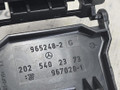 диагностический разъем Mercedes-Benz C-Класс W204 [рестайлинг] W204.048 2012, 1.8 л., M 271.860, бензин, АКПП, 149 белый, седан, задний привод, правый руль, A2025405981, A2025402373 - фото №9