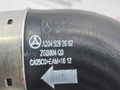 патрубок интеркулера Mercedes-Benz E-Класс W212/S212/C207/A207 W212 2012, 1.8 л., M 271.860, бензин, АКПП, 040 черный, седан, задний привод, правый руль, A2045282682 - фото №6