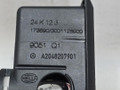 подсветка двери Mercedes-Benz C-Класс W204 [рестайлинг] W204.048 2012, 1.8 л., M 271.860, бензин, АКПП, 149 белый, седан, задний привод, правый руль, A2048207901 - фото №8
