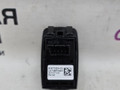 кнопка открытия багажника BMW 5 серия G30/G31 G30 2017, 2.0 л., B48 B20 A, бензин, АКПП, b65 jatoba brown metallic, седан, задний привод, правый руль, 61319327029, 9327029, 3176963 - фото №3