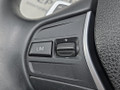 руль BMW 1 серия F20/F21 F20 2013, 3.0 л., N55 B30 A, бензин, АКПП, 300, u300 — alpinweiss iii, хетчбэк 5 дв., задний привод, правый руль, 32307845878, 7845878, 6791332 - фото №3