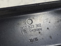 петля капота Volkswagen Passat B8 2015, 1.8 л., CJSA, бензин, робот, 2t/c9x чёрный перламутр, седан, правый руль, 3G0823301, 3G0823302 - фото №9
