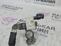 клемма аккумулятора минус Volkswagen Passat B8 2015, 1.8 л., CJSA, бензин, робот, 2t/c9x чёрный перламутр, седан, правый руль, 5Q0915181G, 4F0973702 - фото №7