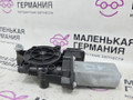 моторчик стеклоподъемника задний левый BMW X1 F48 2017, 2.0 л., B48 A20 B, бензин, АКПП, синий mediterranblau c10, полный привод, правый руль, 5000158, 5YY0625, 3S4511, 67627354890, 7354890 - фото №4