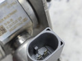 ТНВД BMW 6 серия F06/F12/F13 2012, 4.4 л., N63 B44 B, бензин, АКПП, alpinweiss 3 (300), хетчбэк 5 дв., задний привод, правый руль, 13517599865, 7599865, 13518604232, 8604232 - фото №8
