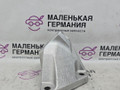 кронштейн двигателя BMW 6 серия F06/F12/F13 2012, 4.4 л., N63 B44 B, бензин, АКПП, alpinweiss 3 (300), хетчбэк 5 дв., задний привод, правый руль, 22116775904, 6775904 - фото №3