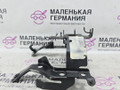 Кронштейн расширительного бачка BMW 6 серия F06/F12/F13 2012, 4.4 л., N63 B44 B, бензин, АКПП, alpinweiss 3 (300), хетчбэк 5 дв., задний привод, правый руль, 17137606025, 7606025 - фото №6