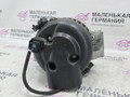 генератор BMW 6 серия F06/F12/F13 2012, 4.4 л., N63 B44 B, бензин, АКПП, alpinweiss 3 (300), хетчбэк 5 дв., задний привод, правый руль, 12317606628, 1042106441, 7606628 - фото №8