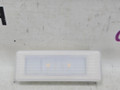 плафон двери BMW 1 серия F20/F21 F20 2013, 3.0 л., N55 B30 A, бензин, АКПП, 300, u300 — alpinweiss iii, хетчбэк 5 дв., задний привод, правый руль, 9270505, 63319270505, 9219490 - фото №2