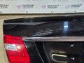 крышка багажника (дверь 3-5) Mercedes-Benz E-Класс W212/S212/C207/A207 W212 2012, 1.8 л., M 271.860, бензин, АКПП, 040 черный, седан, задний привод, правый руль, A2127500275, A2129060158, A2129060258 - фото №3