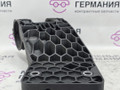 кронштейн топливного фильтра BMW X5 F15 2013, 3.0 л., N57 D30 A, дизель, АКПП, 300 alpinweiss iii, полный привод, правый руль, 16117206504, 7206504, 70312332, 70347023, 13327796063, 7796063, 70314607 - фото №4