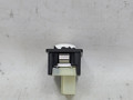 кнопка открытия багажника BMW M5 F10 2012, 4.4 л., S63 B44 B, бензин, робот, 300 alpinweiss 3, седан, задний привод, правый руль, 61319200316, 9200316 - фото №5