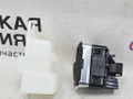 кнопка открытия багажника Mercedes-Benz E-Класс W212/S212/C207/A207 W212 2012, 1.8 л., M 271.860, бензин, АКПП, 040 черный, седан, задний привод, правый руль, A2129059300 - фото №4