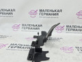 воздуховод (дефлектор) радиатора Volkswagen Golf GTI 6 поколение 2011, 2.0 л., CCZB, бензин, робот, b4/b9a белый, хетчбэк 5 дв., передний привод, правый руль, 5K0121283E - фото №4
