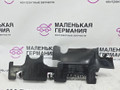 воздуховод (дефлектор) радиатора Volkswagen Golf GTI 6 поколение 2011, 2.0 л., CCZB, бензин, робот, b4/b9a белый, хетчбэк 5 дв., передний привод, правый руль, 5K0121283E - фото №5