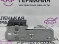 захватный крюк капота Volkswagen Golf GTI 6 поколение 2011, 2.0 л., CCZB, бензин, робот, b4/b9a белый, хетчбэк 5 дв., передний привод, правый руль, 1Q0823480 - фото №5