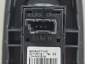 кнопка стеклоподъемника двери BMW X1 F48 2017, 2.0 л., B48 A20 B, бензин, АКПП, alpinweiss 3 (300), полный привод, правый руль, 61319208107, 9208107, 7350515 - фото №8