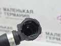 патрубок радиатора BMW 5 серия G30/G31 G30 2017, 2.0 л., B48 B20 A, бензин, АКПП, b65 jatoba brown metallic, седан, задний привод, правый руль, 17128602602, 8602602 - фото №9