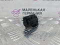 кнопки центрального подлокотника Mercedes-Benz E-Класс W212/S212/C207/A207 W212 2012, 1.8 л., M 271.860, бензин, АКПП, 040 черный, седан, задний привод, правый руль, A2129054800 - фото №3