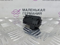 кнопки центрального подлокотника Mercedes-Benz E-Класс W212/S212/C207/A207 W212 2012, 1.8 л., M 271.860, бензин, АКПП, 040 черный, седан, задний привод, правый руль, A2129054800 - фото №4