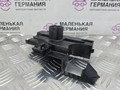 кронштейн радиатора BMW 5 серия G30/G31 G30 2018, 2.0 л., B48 B20 A, бензин, АКПП, a96 mineral-weiss metallic, седан, задний привод, правый руль, 17118632128, 8632128, 1711228281 - фото №4