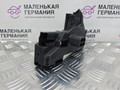 кронштейн радиатора BMW 5 серия G30/G31 G30 2018, 2.0 л., B48 B20 A, бензин, АКПП, a96 mineral-weiss metallic, седан, задний привод, правый руль, 17118632129, 8632129 - фото №7