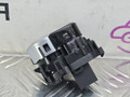 кнопка запуска двигателя BMW 5 серия G30/G31 G30 2017, 2.0 л., B47 D20 A, дизель, АКПП, black sapphire metallic (475), седан, задний привод, правый руль, 6835087 - фото №3