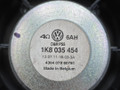 динамик двери Volkswagen Golf GTI 6 поколение 2011, 2.0 л., CCZB, бензин, робот, b4/b9a белый, хетчбэк 5 дв., передний привод, правый руль, 1K8035454 - фото №9