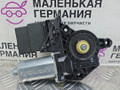 моторчик стеклоподъемника задний правый Volkswagen Golf GTI 6 поколение 2011, 2.0 л., CCZB, бензин, робот, b4/b9a белый, хетчбэк 5 дв., передний привод, правый руль, 5K0959795, 5K0959704D - фото №3
