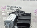 моторчик стеклоподъемника задний правый Volkswagen Golf GTI 6 поколение 2011, 2.0 л., CCZB, бензин, робот, b4/b9a белый, хетчбэк 5 дв., передний привод, правый руль, 5K0959795, 5K0959704D - фото №5