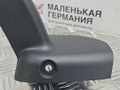 накладка петли багажника правая BMW 5 серия G30/G31 G30 2017, 2.0 л., B47 D20 A, дизель, АКПП, black sapphire metallic (475), седан, задний привод, правый руль, 51497383563, 7383563 - фото №4