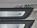 комплект накладок на пороги (внутренние) BMW 5 серия G30/G31 G30 2018, 2.0 л., B48 B20 A, бензин, АКПП, черный 475, седан, задний привод, правый руль, 51477398321, 7398321, 51477381330, 7381330, 51477381329, 7381329 - фото №3
