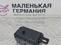 блок радио BMW 5 серия G30/G31 G30 2018, 2.0 л., B48 B20 A, бензин, АКПП, черный 475, седан, задний привод, правый руль, 61359864933, 9864933 - фото №2