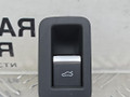 кнопка открытия багажника Audi A5 F5 2018, 2.0 л., CVKB, бензин, АКПП, белый металлик 2y / s9r, хетчбэк 5 дв., правый руль, 8W2959830 - фото №2