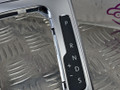 рамка обрамление кулисы Volkswagen Passat CC 1 поколение [рестайлинг] 2013, 2.0 л., CCZB, бензин, робот, z2/h5x синий металлик, седан, передний привод, правый руль, 3AC713203E - фото №3