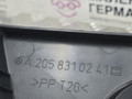 водосток планки обтекателя (жабо) прав. Mercedes-Benz C-Класс W205/S205/C205 W205.042 2014, 2.0 л., M 274.920, бензин, АКПП, 755 серый, седан, задний привод, правый руль - фото №10