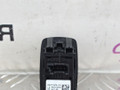 кнопка открытия багажника BMW 5 серия G30/G31 G30 2017, 2.0 л., B47 D20 A, дизель, АКПП, black sapphire metallic (475), седан, задний привод, правый руль, 61319327029, 9327029, 3176963 - фото №4