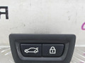 кнопка открытия багажника BMW 5 серия G30/G31 G30 2017, 2.0 л., B47 D20 A, дизель, АКПП, black sapphire metallic (475), седан, задний привод, правый руль, 61319275121, 9275121 - фото №3
