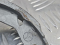 колодки стояночного тормоза Mercedes-Benz C-Класс W204 [рестайлинг] W204.048 2012, 1.8 л., M 271.860, бензин, АКПП, 149 белый, седан, задний привод, правый руль, A0044208620 - фото №9