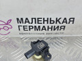 датчик удара Mercedes-Benz GLA-Класс X156 2014, 2.0 л., M 270.920, бензин, робот, белый calcite white (650u), хетчбэк 5 дв., полный привод, правый руль, A1668210351 - фото №2